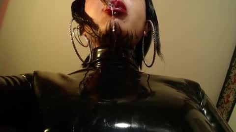 Snapshot of missanarky chatting on February 26, 4:52 am Anarkitten online show from February 26, 4:52 am