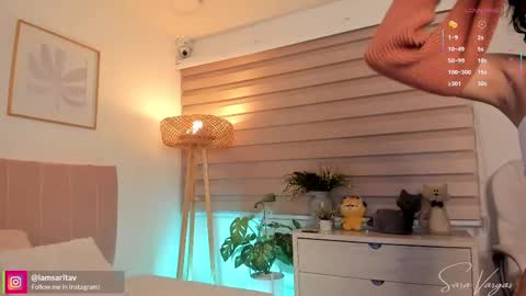 Snapshot of missbrasil_ chatting on October 1, 11:53 am Sara Vanegas online show from October 1, 11:53 am