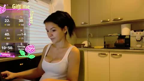 Snapshot of missbya chatting on October 20, 5:12 am missbya online show from October 20, 5:12 am