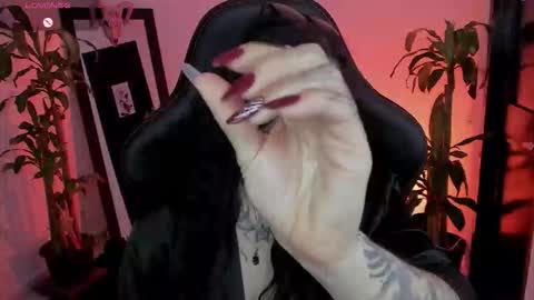 Missy Charlottte.  Hey remember to give me a thumbs up ty online show from March 31, 4:57 am