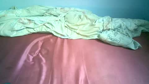 Snapshot of misscuteberry chatting on March 7, 11:51 am VAL online show from March 7, 11:51 am