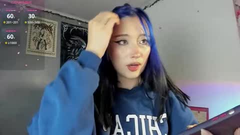 Snapshot of missdomino_ chatting on September 15, 2:18 pm valentina online show from September 15, 2:18 pm