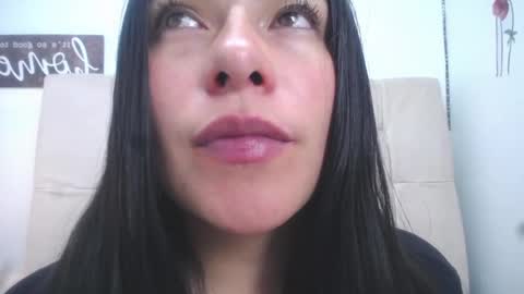 Snapshot of missexy303av chatting on January 13, 6:16 pm missexy303av online show from January 13, 6:16 pm