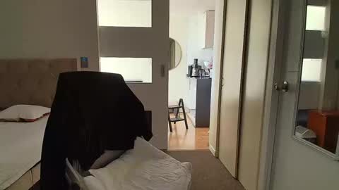 Anghy online show from April 15, 8:42 pm