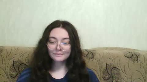 missis mona online show from April 17, 7:55 am