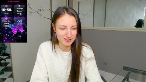 Snapshot of missis_sofiia chatting on February 5, 1:00 pm Sofia online show from February 5, 1:00 pm