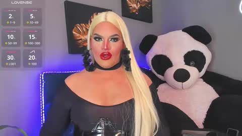 kassandra lazcano online show from March 20, 1:32 am