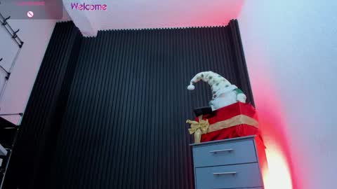 misskathyfox online show from December 19, 8:59 pm