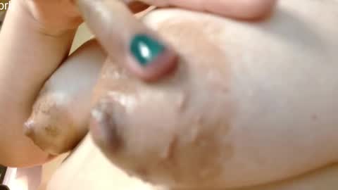 Snapshot of misslady__eva chatting on September 13, 4:53 pm eva online show from September 13, 4:53 pm