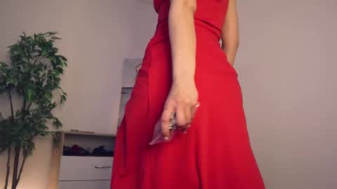 Lullu online show from February 20, 11:09 am