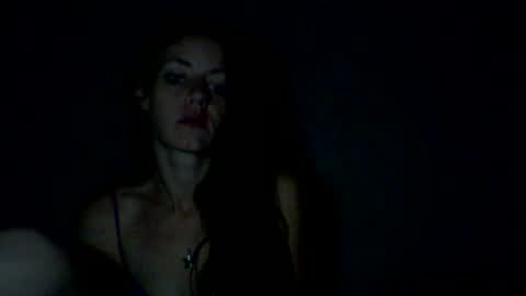 Snapshot of missmeandre chatting on January 26, 11:29 pm 4bdn couple online show from January 26, 11:29 pm