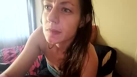 4bdn couple online show from February 19, 9:52 am