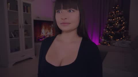 LUXXANDRA online show from January 10, 6:08 am