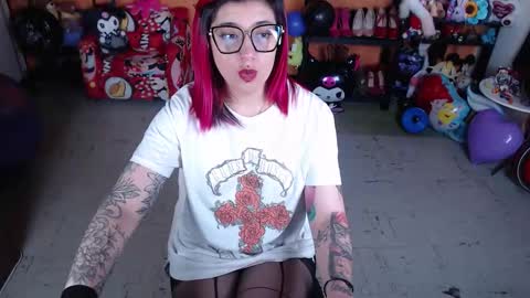 Miss Mia online show from September 21, 3:49 pm