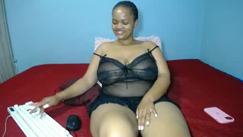mimmi online show from June 12, 7:18 am