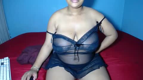 mimmi online show from October 28, 8:26 am