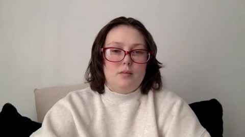 missmistressmal online show from March 8, 4:00 pm