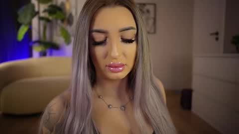 Miss Obsidian online show from February 6, 9:17 pm