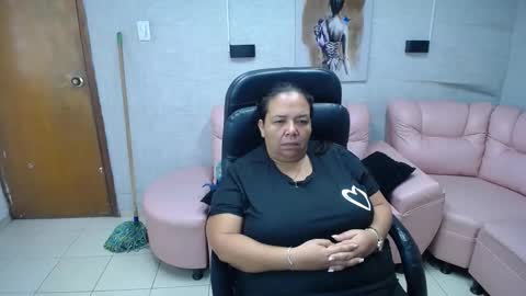 Penelope online show from November 25, 12:15 pm