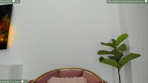 Renata online show from March 27, 7:59 pm