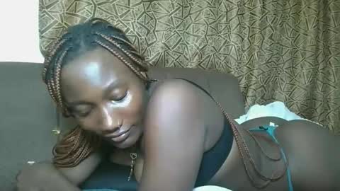 pretty gal online show from February 6, 9:06 pm