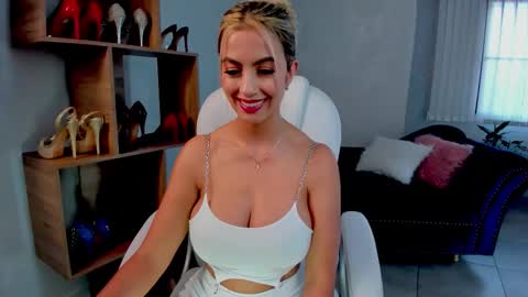 Miss Rhodes online show from March 9, 7:51 pm