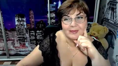 Rita online show from December 3, 6:30 pm