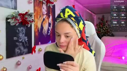 . online show from December 19, 1:17 pm