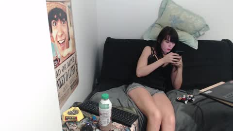 Snapshot of missthon chatting on February 11, 1:41 pm missthon online show from February 11, 1:41 pm