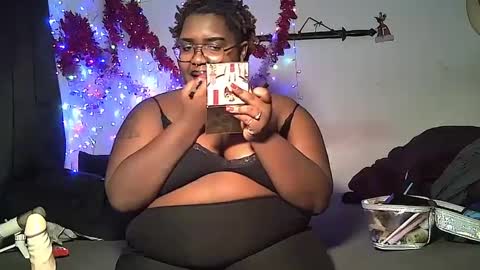 Snapshot of misstrezzkristina chatting on January 25, 3:09 am Misstrezzkristina online show from January 25, 3:09 am