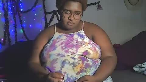 Snapshot of misstrezzkristina chatting on January 4, 3:07 am Misstrezzkristina online show from January 4, 3:07 am