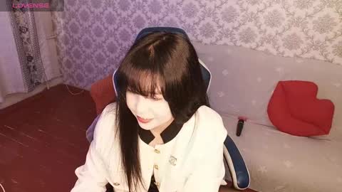 Snapshot of missvalday chatting on October 20, 5:23 am Val online show from October 20, 5:23 am