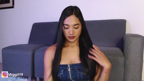 Snapshot of missvirggii chatting on February 9, 1:11 am missvirggii online show from February 9, 1:11 am