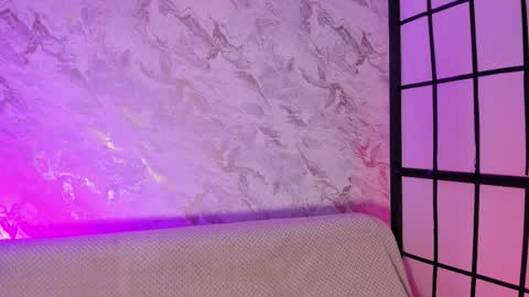 Pau OFmissweetpeach online show from March 29, 1:40 am