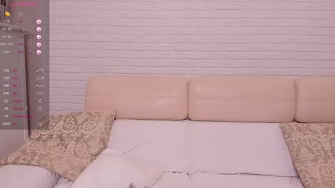 Snapshot of missxcaprice chatting on October 7, 6:09 am missxcaprice online show from October 7, 6:09 am