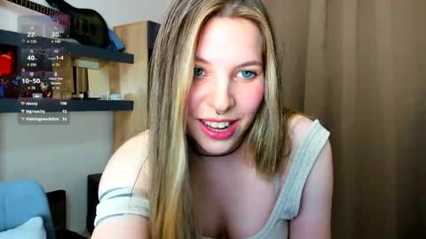 Anya online show from May 2, 7:08 pm