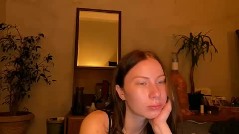 Snapshot of misszlataa chatting on September 12, 4:53 pm Zlata online show from September 12, 4:53 pm