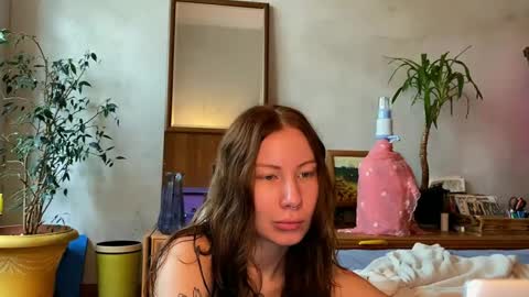 Snapshot of misszlataa chatting on September 15, 9:55 am Zlata online show from September 15, 9:55 am