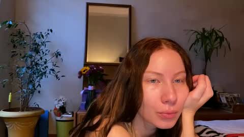 Snapshot of misszlataa chatting on October 21, 5:23 am Zlata online show from October 21, 5:23 am