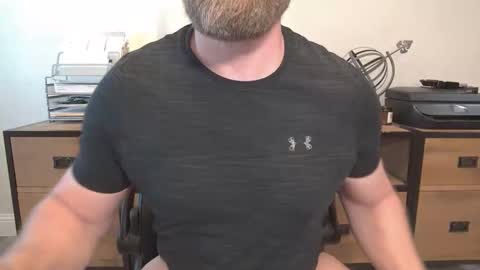 MISTER DILF  online show from March 25, 7:53 pm