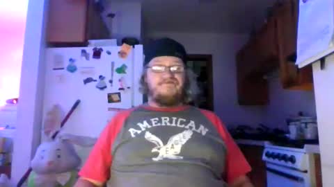 Snapshot of mister_dj777 chatting on October 6, 4:08 am MisterDJ online show from October 6, 4:08 am
