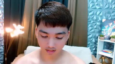 Snapshot of mister_officer chatting on September 15, 6:48 am SAINT SACHI  will make your day  online show from September 15, 6:48 am