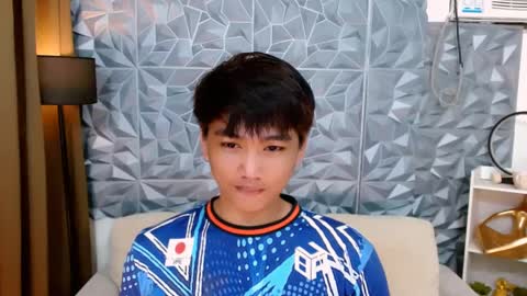 Snapshot of mister_officer chatting on March 9, 5:00 am SAINT SACHI  will make your day  online show from March 9, 5:00 am