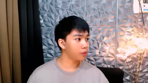 Snapshot of mister_officer chatting on January 16, 1:58 pm SAINT SACHI  will make your day  online show from January 16, 1:58 pm