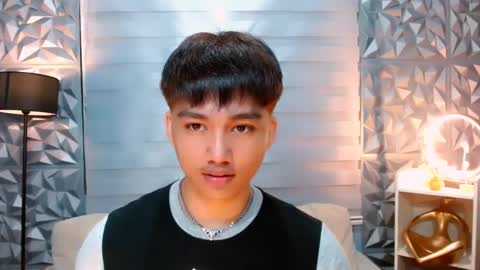 Snapshot of mister_officer chatting on February 3, 2:45 pm SAINT SACHI  will make your day  online show from February 3, 2:45 pm