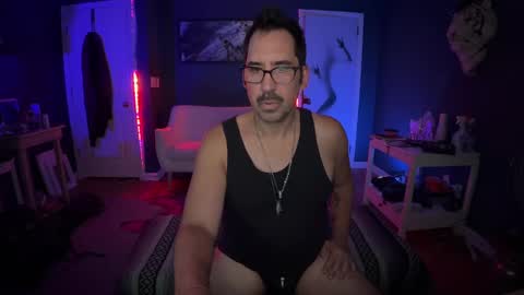 Snapshot of mistermikey24 chatting on September 17, 6:39 am Mikey Jerkoff online show from September 17, 6:39 am