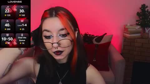 Marcelline online show from December 17, 9:49 am