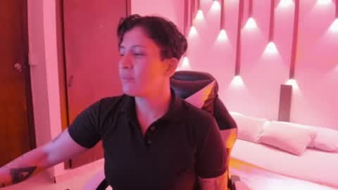 Mss F  online show from July 21, 1:51 am