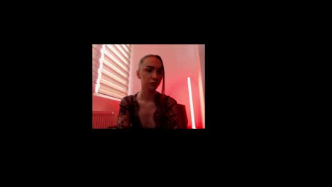 mistress_kim3 online show from April 30, 3:50 pm