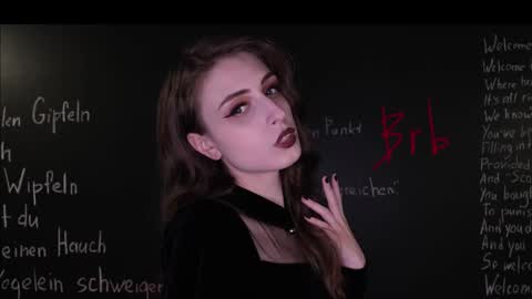Snapshot of mistress_marlene chatting on March 9, 3:27 pm Mistress Marlene online show from March 9, 3:27 pm